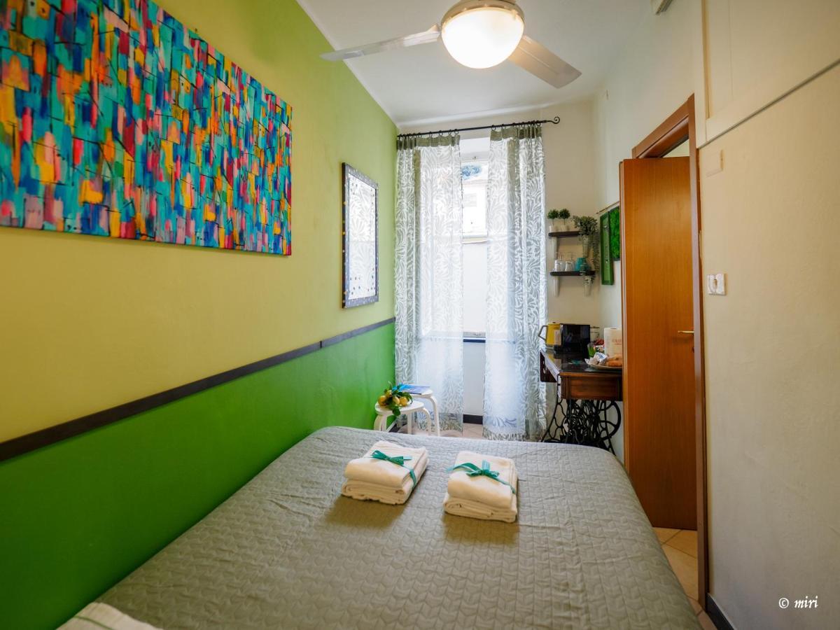 Carmelina Room Vernazza Bagian luar foto