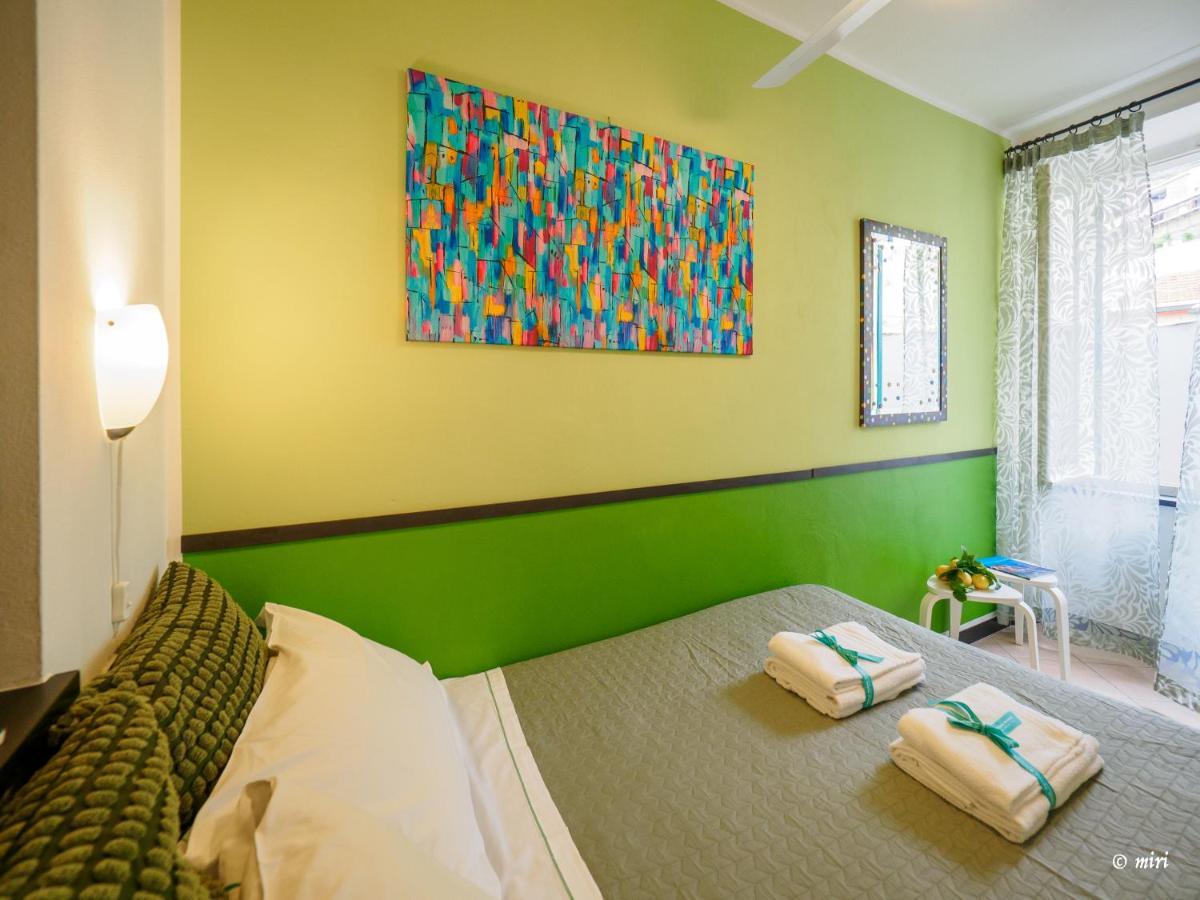 Carmelina Room Vernazza Bagian luar foto